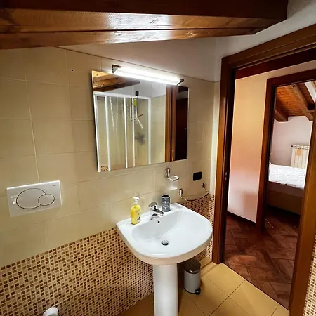 La Casa Di Elide Apartman Leggiuno