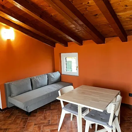 La Casa Di Elide